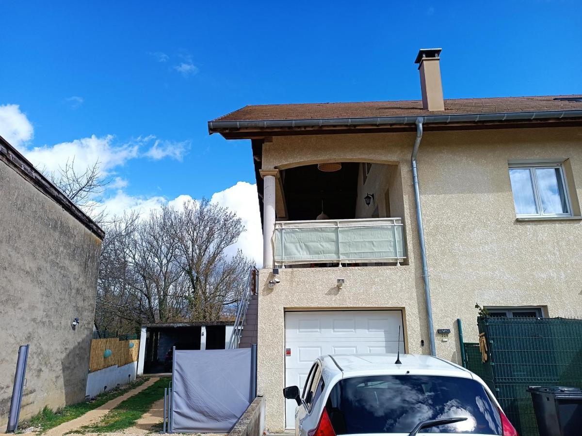 Appartement Dans Notre Maison Domessin Exteriér fotografie